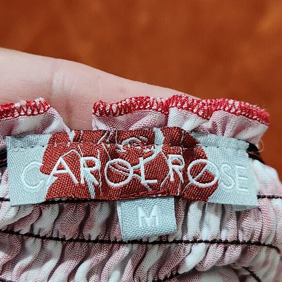 CAROL ROSE  Top Women Size Medium Red Short Sleeve Ruffle Wide Neck Relax Fit - Picture 6 of 10